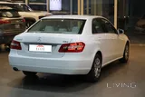 Mercedes Benz  - E200  / 2.0 L Turbo